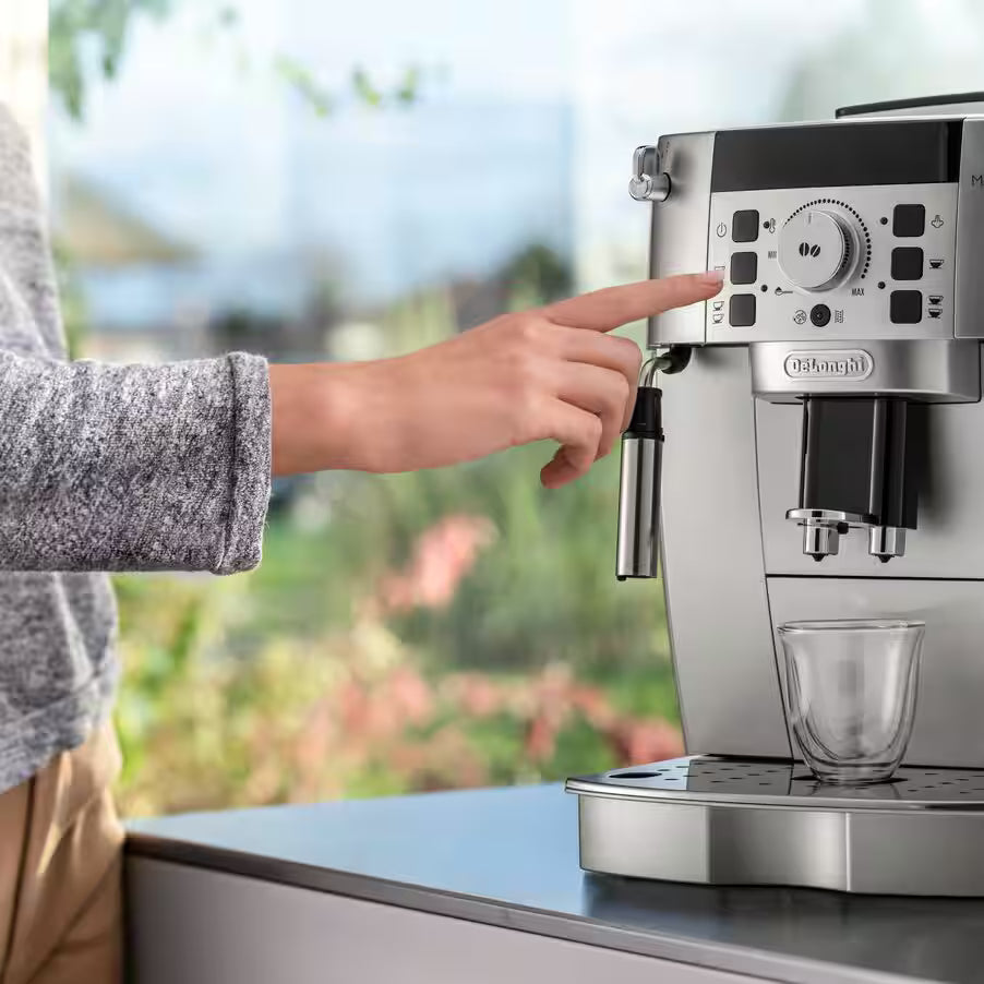 De'Longhi Magnifica S ECAM22.110.SB - Volautomatische Espressomachine